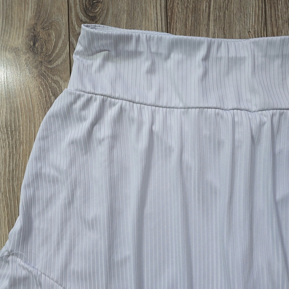 ACX Active White Ribbed Skort - Picture 7 of 10